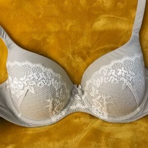 Victoria’s Secret Bra